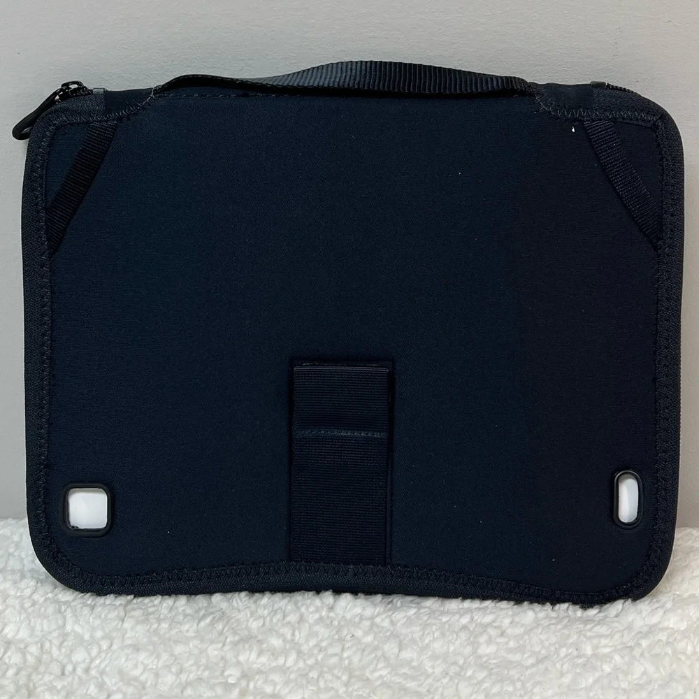 BUILT NY Neoprene Zip Folio Case for All iPads